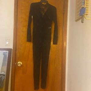 NWOT🔥Fashion Nova Lace Jumpsuit